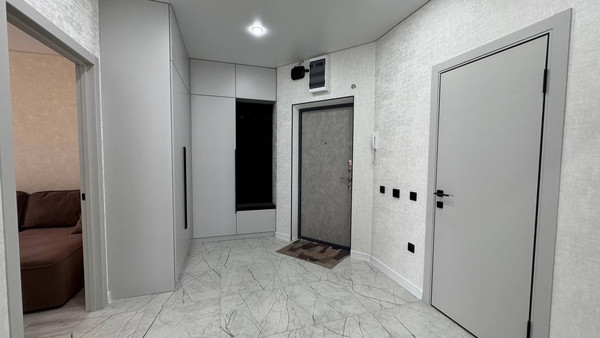 Продам двухкомнатную (2-комн.) квартиру, им. Мурата Ахеджака ул, 10ка, Краснодар г