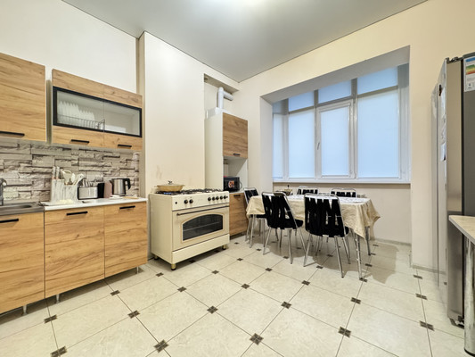 Продам двухкомнатную (2-комн.) квартиру, Каменская ул, 33А, Шалушка с