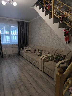 Продам двухкомнатную (2-комн.) квартиру, Каменская ул, 33А, Шалушка с