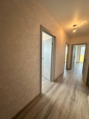 Продам двухкомнатную (2-комн.) квартиру, Адмиралтейский б-р, 3к2, Краснодар г
