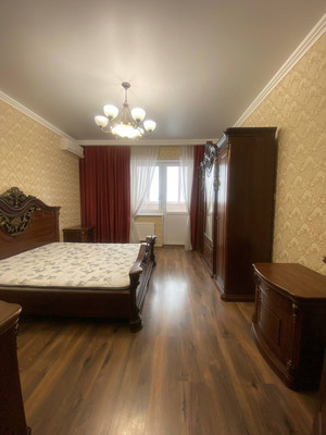 Продам двухкомнатную (2-комн.) квартиру, Морская ул, 45, Краснодар г