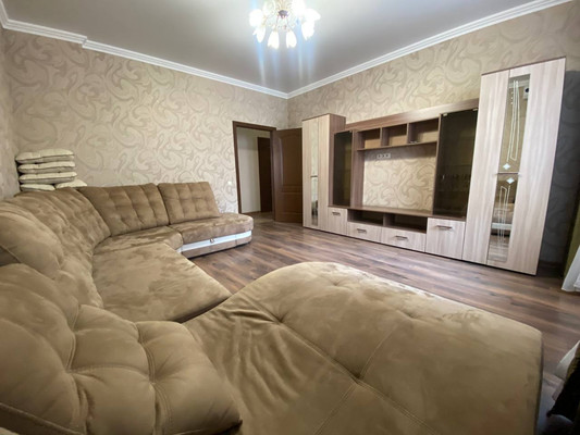 Продам двухкомнатную (2-комн.) квартиру, Морская ул, 45, Краснодар г