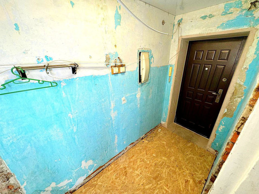 Продам однокомнатную (1-комн.) квартиру, Строителей ул, 29, Солнечный рп