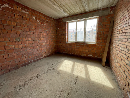 Продам трехкомнатную (3-комн.) квартиру, Шогенова ул, 55, Нальчик г