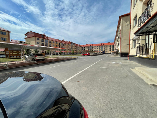 Продам трехкомнатную (3-комн.) квартиру, Шогенова ул, 55, Нальчик г