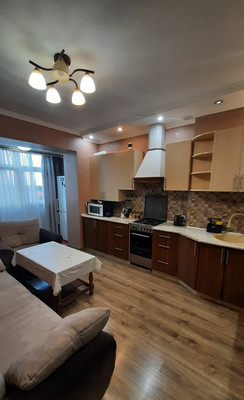 Продам однокомнатную (1-комн.) квартиру, Трубаченко ул, 16р, Симферополь г