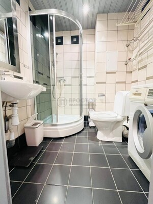 Продам однокомнатную (1-комн.) квартиру, Винокурова ул, 12к4, Москва г