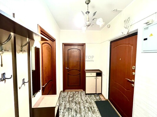 Продам двухкомнатную (2-комн.) квартиру, Южная ул, 25, Дрожжино рп