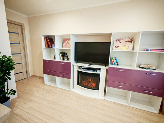 Продам трехкомнатную (3-комн.) квартиру, Ютазинская ул, 6Бк1, Казань г