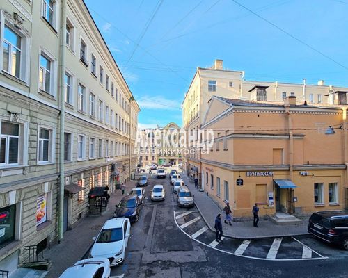 Продам однокомнатную (1-комн.) квартиру, Бринько пер, 4, Санкт-Петербург г