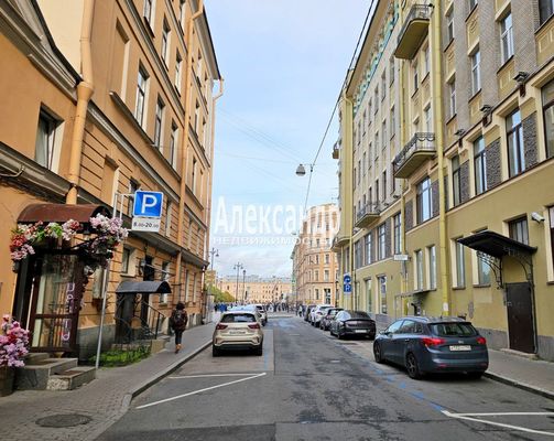 Продам однокомнатную (1-комн.) квартиру, Бринько пер, 4, Санкт-Петербург г