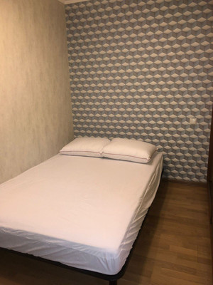 Продам однокомнатную (1-комн.) квартиру, Зои Рухадзе ул, 20, Симферополь г