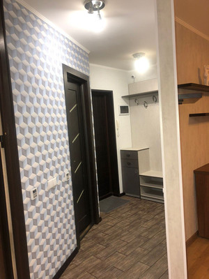 Продам однокомнатную (1-комн.) квартиру, Зои Рухадзе ул, 20, Симферополь г