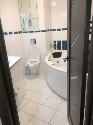 Продам однокомнатную (1-комн.) квартиру, Зои Рухадзе ул, 20, Симферополь г