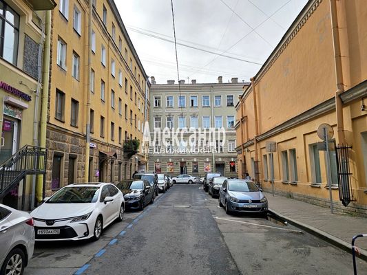 Продам однокомнатную (1-комн.) квартиру, Бринько пер, 4, Санкт-Петербург г