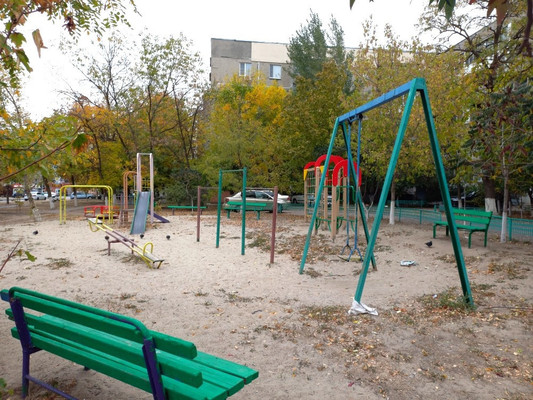 Продам двухкомнатную (2-комн.) квартиру, Западный пер, 2, Волгодонск г