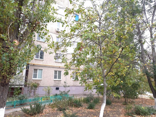 Продам двухкомнатную (2-комн.) квартиру, Западный пер, 2, Волгодонск г
