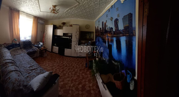 Продам двухкомнатную (2-комн.) квартиру, Ленина ул, 203, Горячий Ключ г