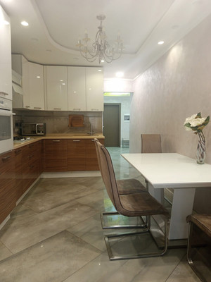 Продам двухкомнатную (2-комн.) квартиру, Большая ул, 102, Рязань г