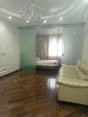 Продам двухкомнатную (2-комн.) квартиру, Большая ул, 102, Рязань г