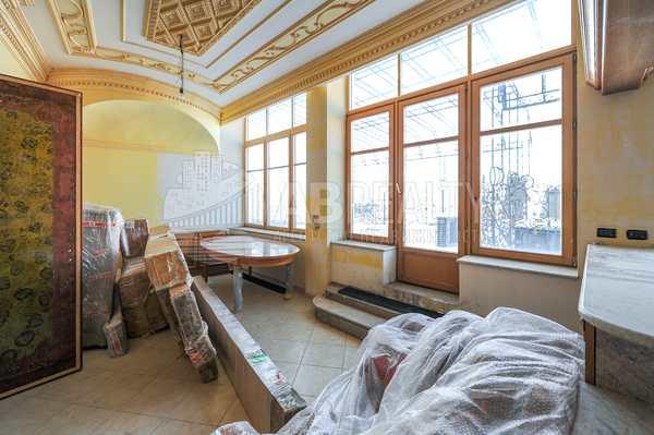 Продам многокомнатную квартиру, Шведский туп, 3, Москва г