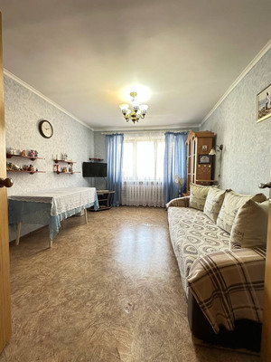 Продам двухкомнатную (2-комн.) квартиру, Куйбышева ул, 107, Калининград г