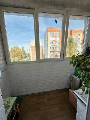 Продам двухкомнатную (2-комн.) квартиру, Куйбышева ул, 107, Калининград г