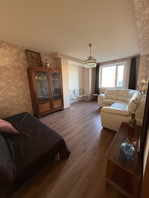 Продам двухкомнатную (2-комн.) квартиру, Панфилова ул, 4, Химки г