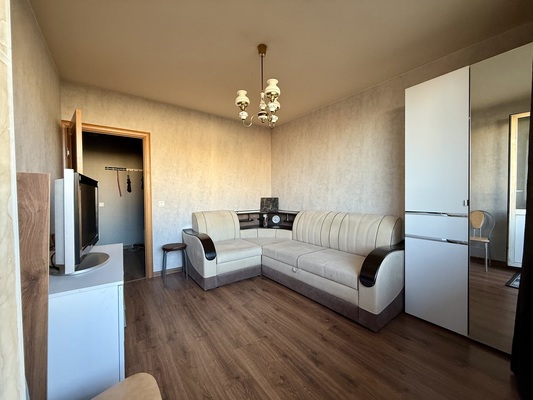 Продам двухкомнатную (2-комн.) квартиру, Панфилова ул, 4, Химки г