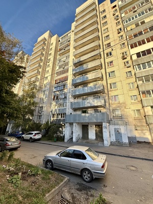 Продам двухкомнатную (2-комн.) квартиру, Панфилова ул, 4, Химки г