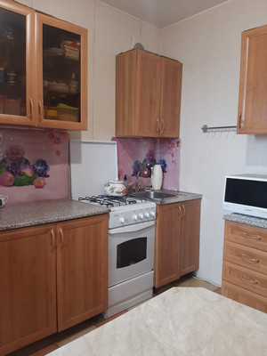 Продам двухкомнатную (2-комн.) квартиру, Весенняя ул, 40, Волгодонск г