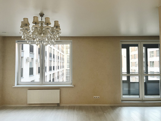 Продам трехкомнатную (3-комн.) квартиру, Кременчугская ул, 13к2, Санкт-Петербург г