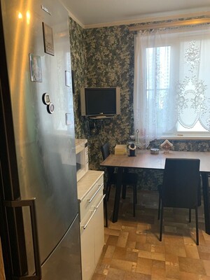 Продам двухкомнатную (2-комн.) квартиру, Мусы Джалиля ул, 38к1, Москва г