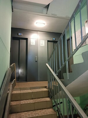 Продам двухкомнатную (2-комн.) квартиру, Озёрная ул, 25, Москва г