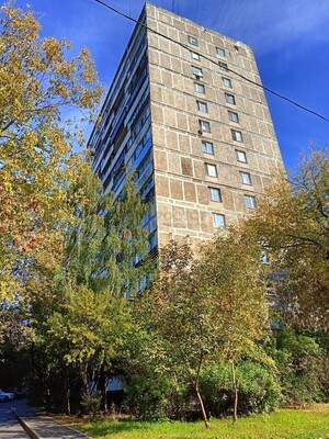 Продам двухкомнатную (2-комн.) квартиру, Озёрная ул, 25, Москва г