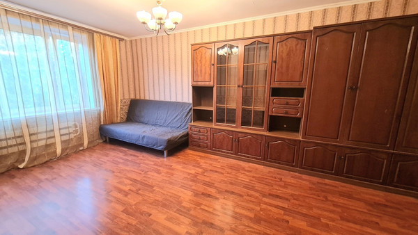 Продам однокомнатную (1-комн.) квартиру, Валдайский проезд, 12, Москва г