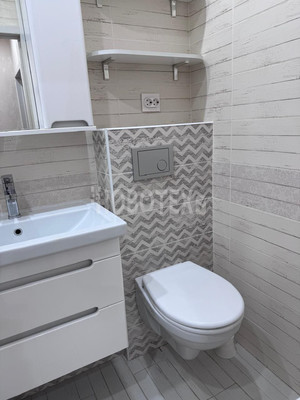 Продам однокомнатную (1-комн.) квартиру, Ленина ул, 203ке, Горячий Ключ г