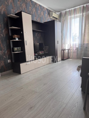 Продам однокомнатную (1-комн.) квартиру, Ленина ул, 203ке, Горячий Ключ г