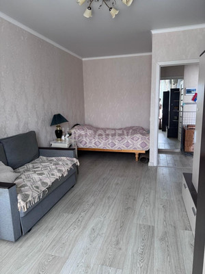 Продам однокомнатную (1-комн.) квартиру, Ленина ул, 203ке, Горячий Ключ г