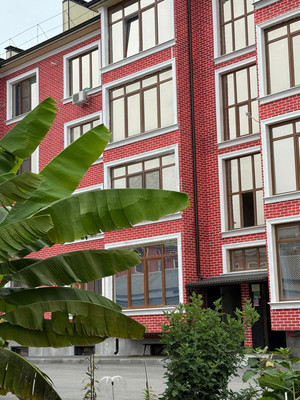 Продам трехкомнатную (3-комн.) квартиру, Шогенова ул, 79, Нальчик г