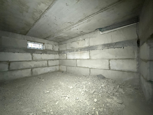 Продам трехкомнатную (3-комн.) квартиру, Шогенова ул, 79, Нальчик г