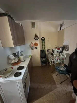 Продам однокомнатную (1-комн.) квартиру, Розы Люксембург ул, 118/1, Иркутск г
