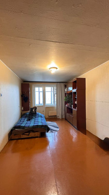 Продам однокомнатную (1-комн.) квартиру, Тентюковская ул, 103, Сыктывкар г