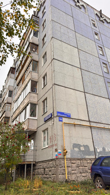 Продам однокомнатную (1-комн.) квартиру, Тентюковская ул, 103, Сыктывкар г