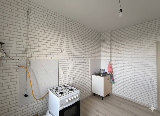 Продам двухкомнатную (2-комн.) квартиру, Крымской весны ул, 9к1, Мирное с