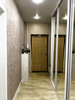Продам двухкомнатную (2-комн.) квартиру, Тополиная ул, 48, Краснодар г