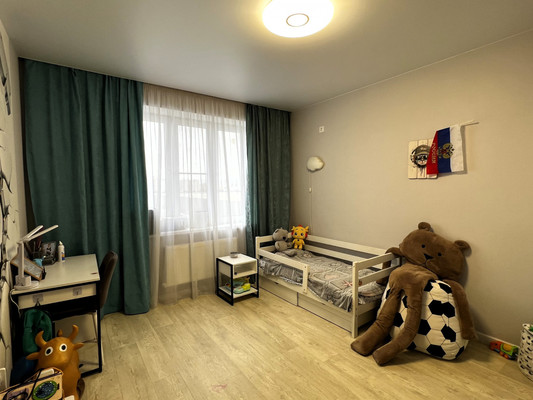 Продам двухкомнатную (2-комн.) квартиру, Тополиная ул, 48, Краснодар г