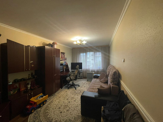 Продам двухкомнатную (2-комн.) квартиру, 2-й Таманской Дивизии ул, 472, Вольный Аул кп