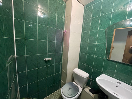 Продам двухкомнатную (2-комн.) квартиру, 2-й Таманской Дивизии ул, 472, Вольный Аул кп