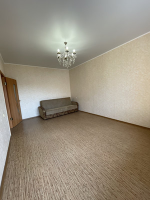 Продам однокомнатную (1-комн.) квартиру, Учебный пер, 2, Липецк г